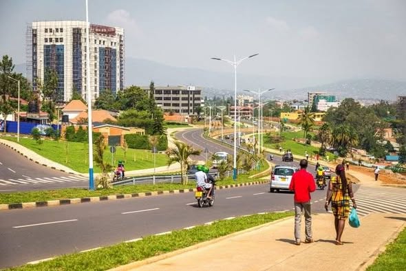 Rwanda travel guide: the clean street